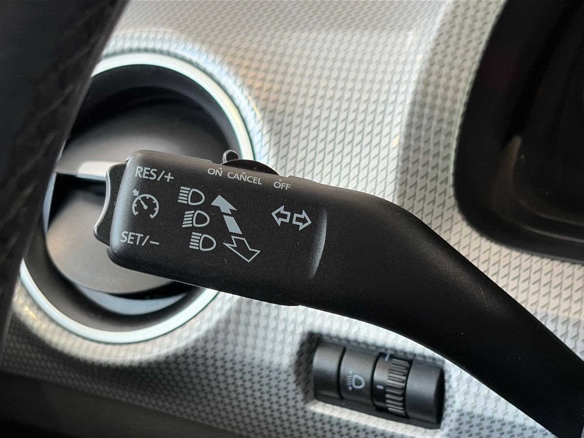 Grå VW e-up fra 2022