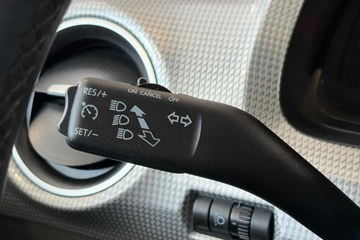 Grå VW e-up fra 2022