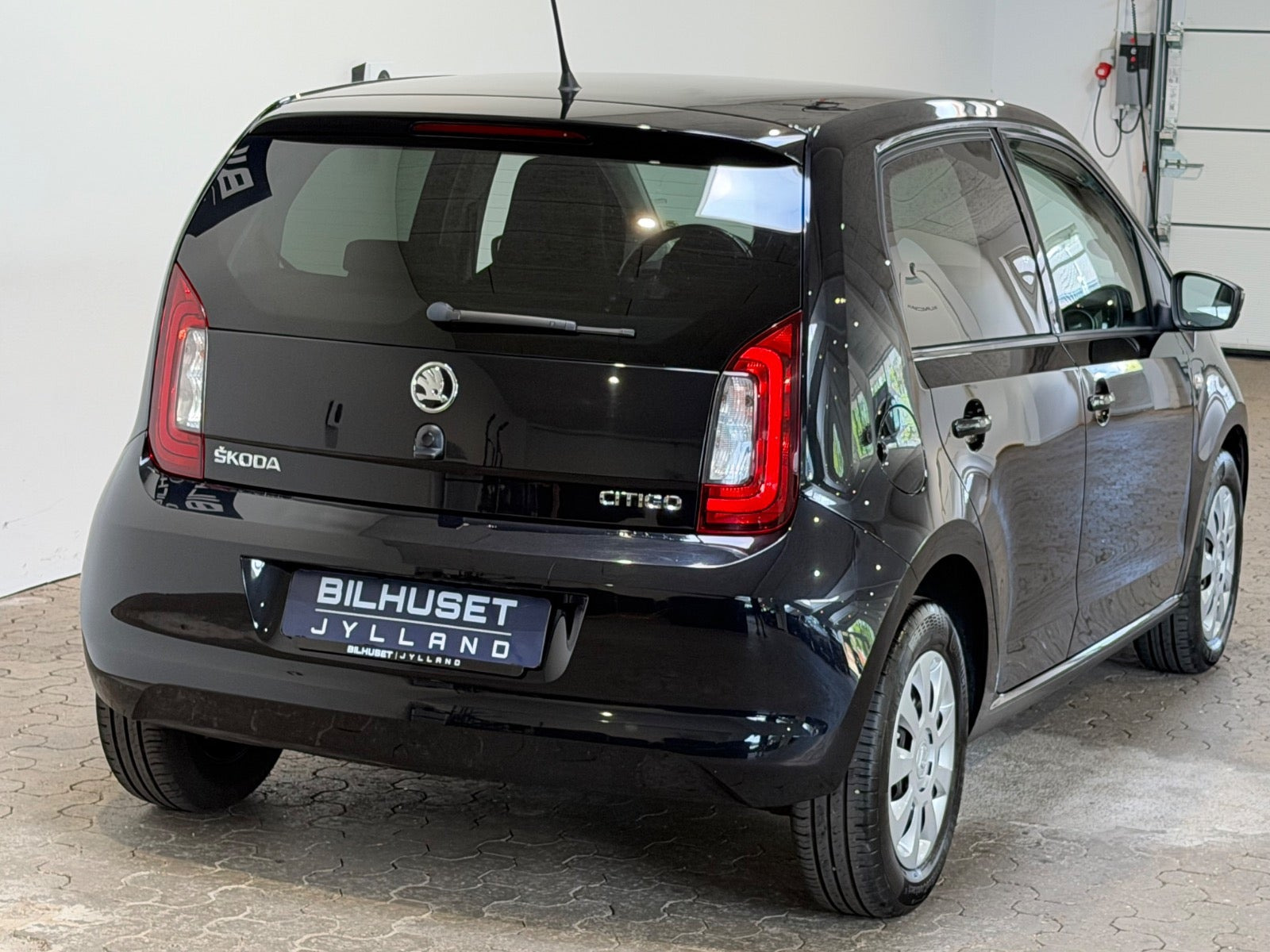 Sort Skoda Citigo fra 2019