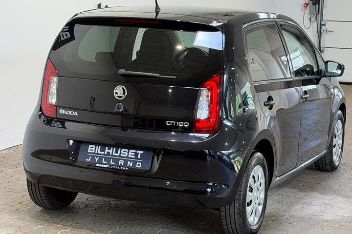 Sort Skoda Citigo fra 2019
