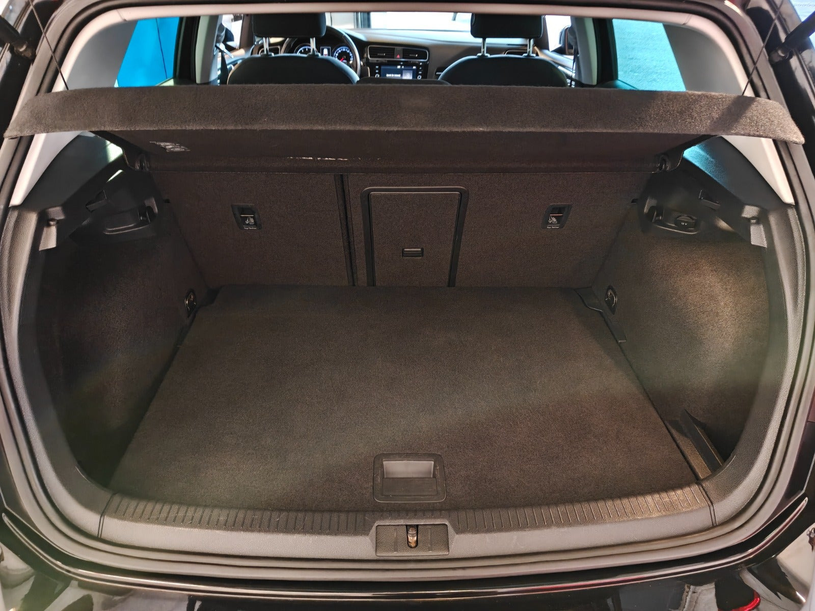 Sort VW Golf VII fra 2017