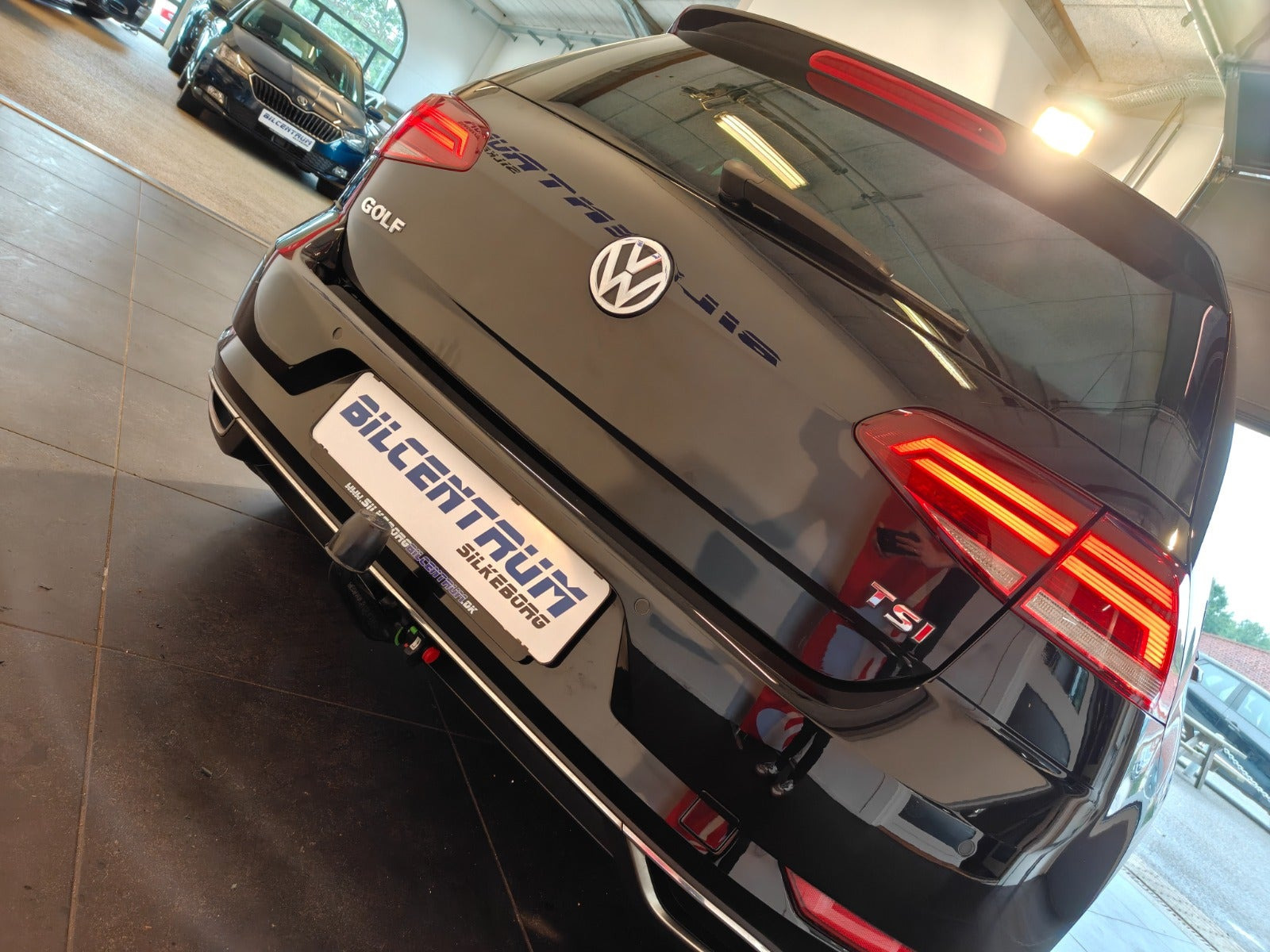 Sort VW Golf VII fra 2017
