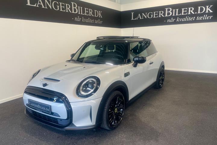 Sølv Mini Cooper SE fra 2022
