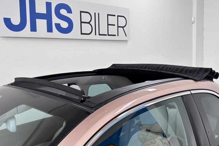 Grå Fiat 500e fra 2023