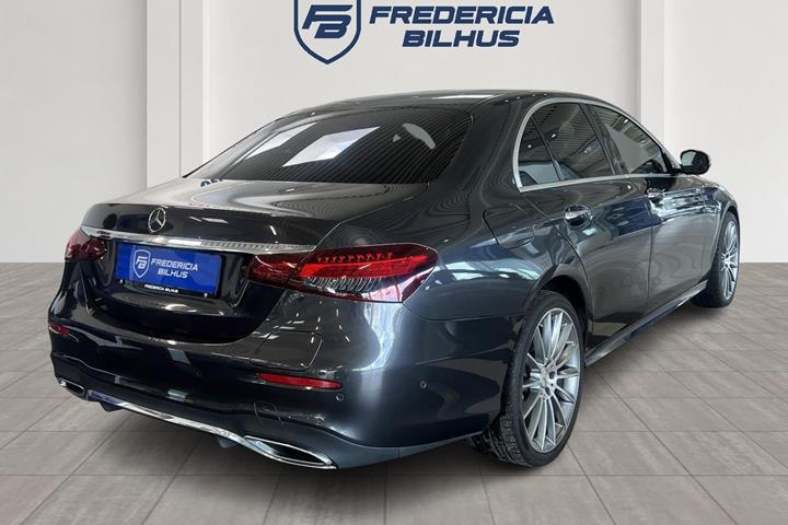 undefined Mercedes E300 de fra 2021
