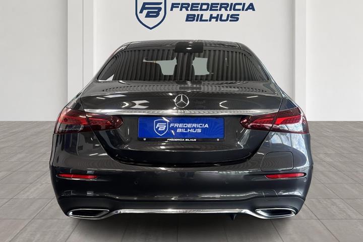 undefined Mercedes E300 de fra 2021