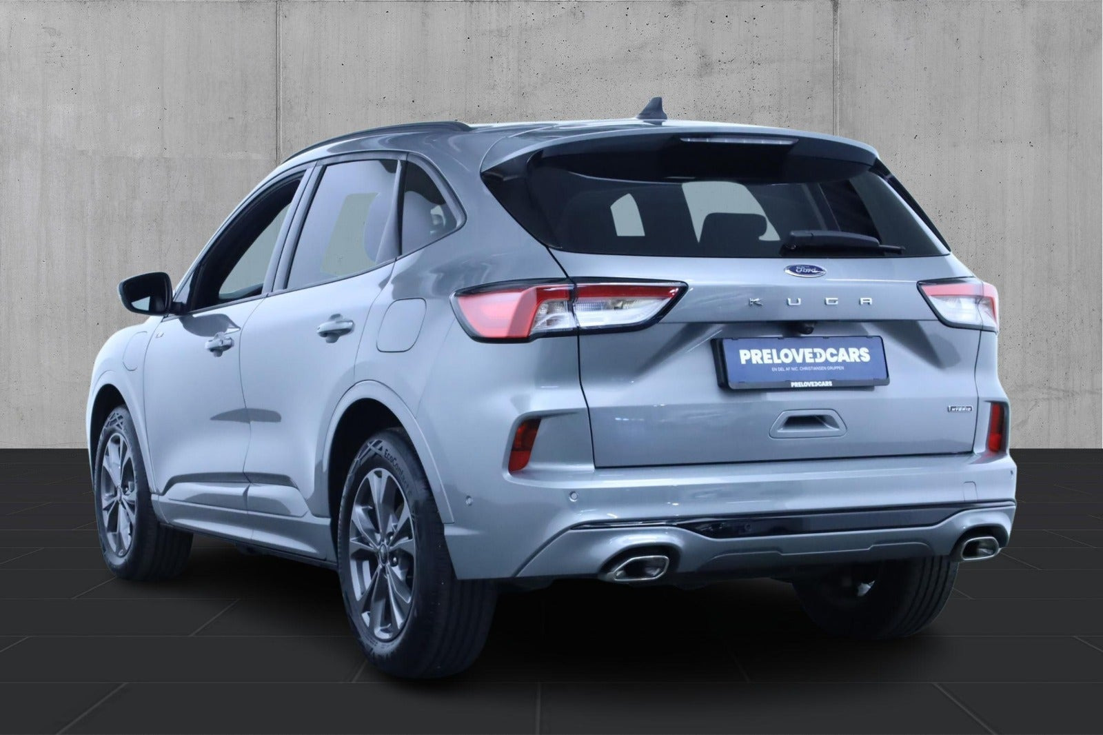 Sølv Ford Kuga fra 2023