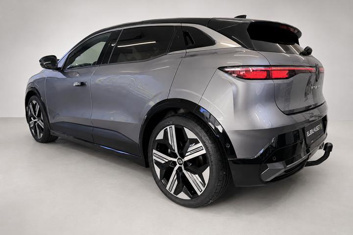 Grå Renault Megane E-Tech fra 2024