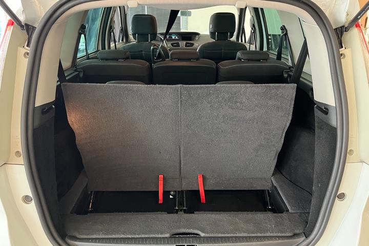 undefined Renault Grand Scenic III fra 2015