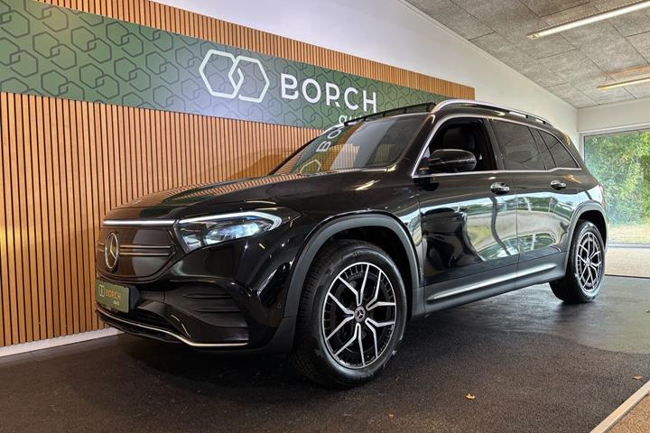 Sort Mercedes EQB300 fra 2022