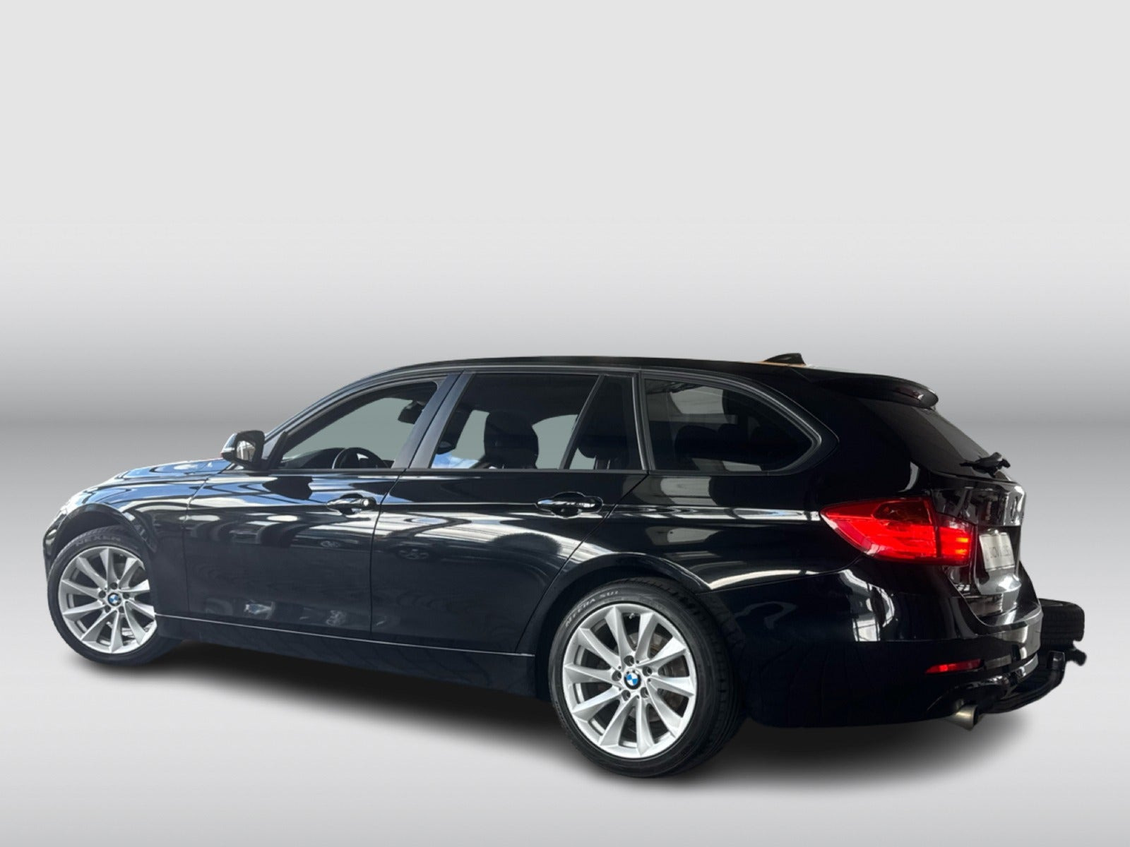 undefined BMW 320d fra 2015