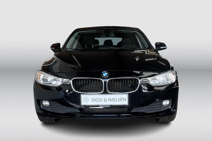 undefined BMW 320d fra 2015
