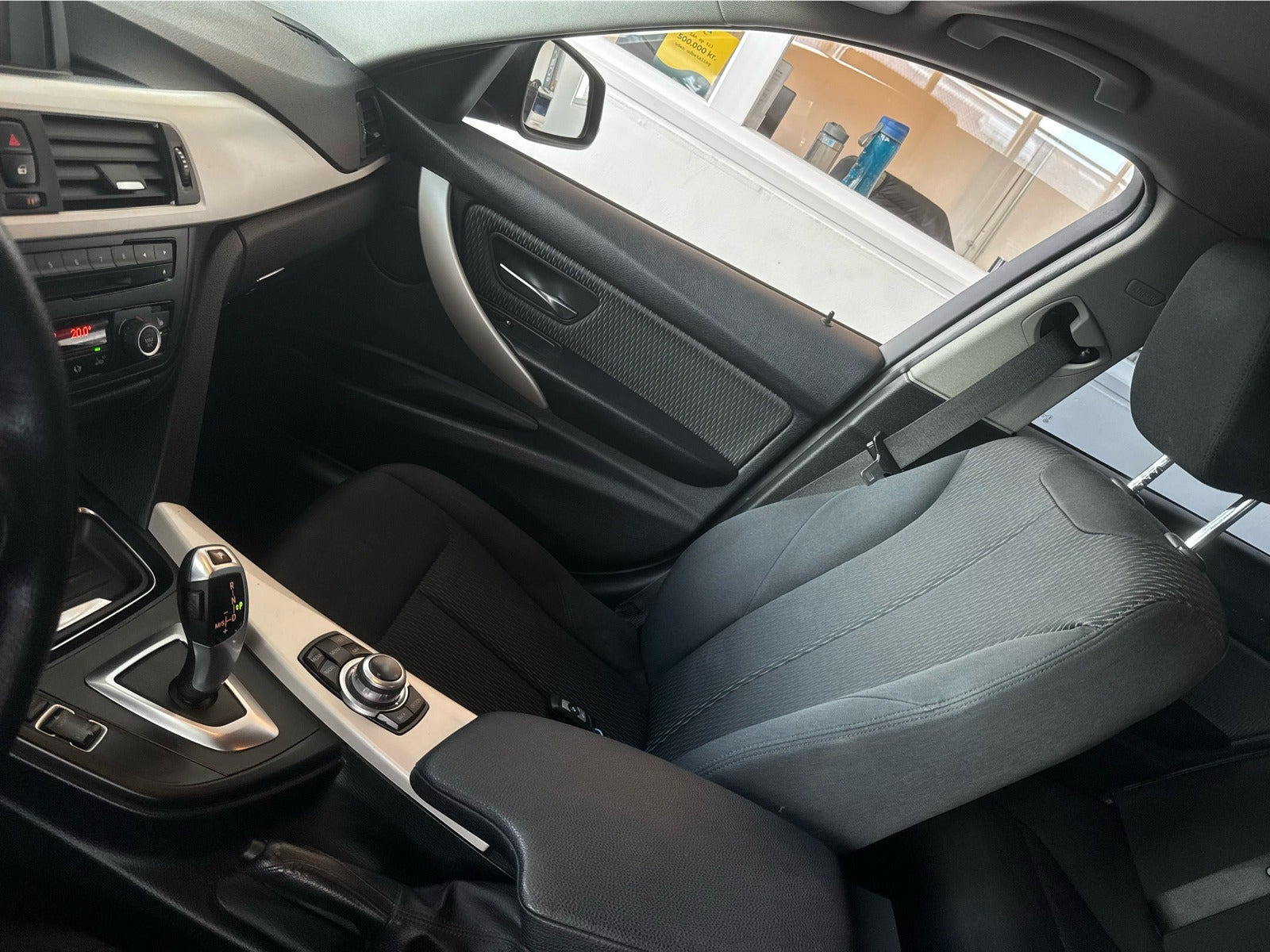 undefined BMW 320d fra 2015