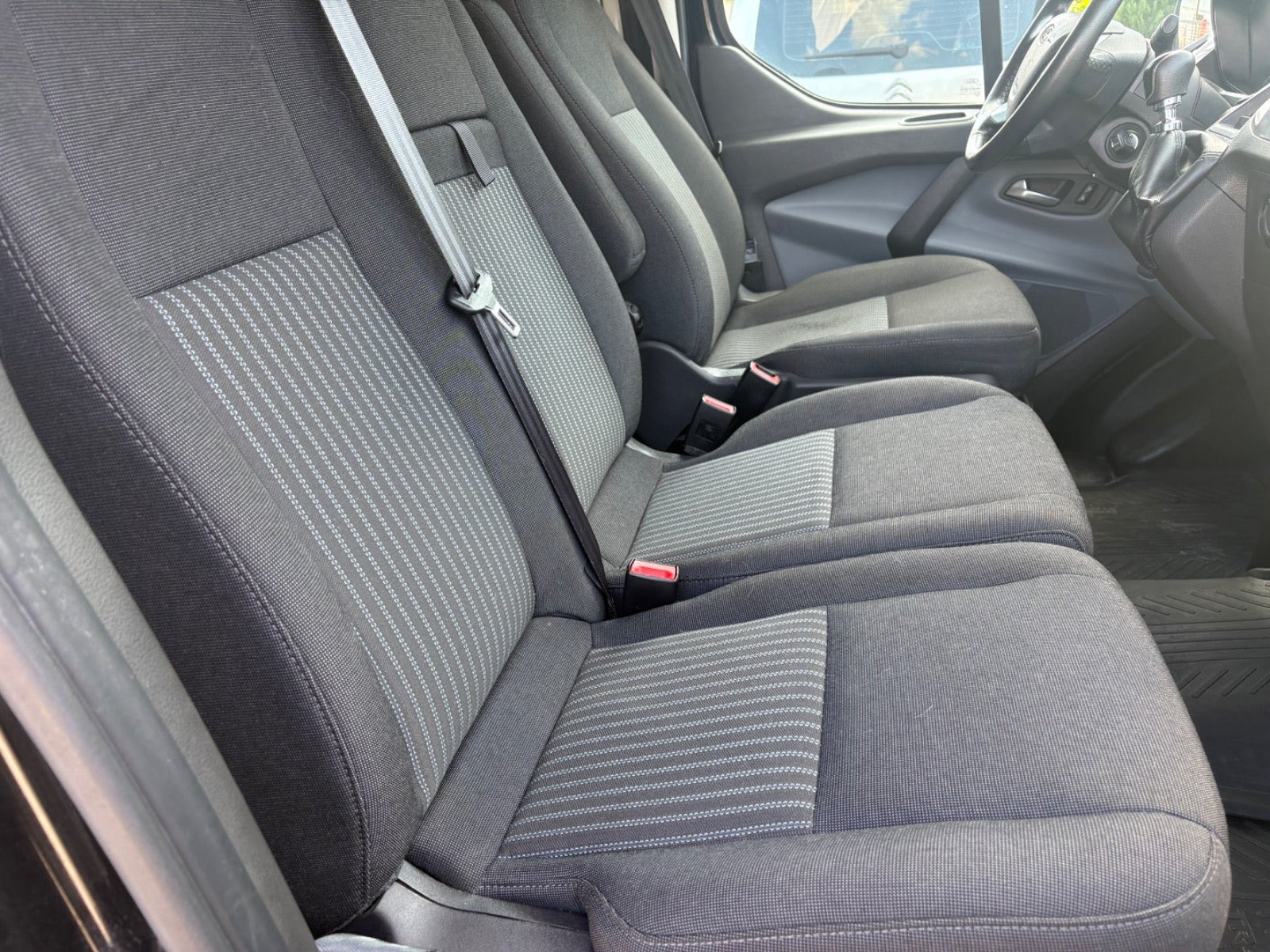 Sort Ford Transit Custom 310 L2 fra 2017