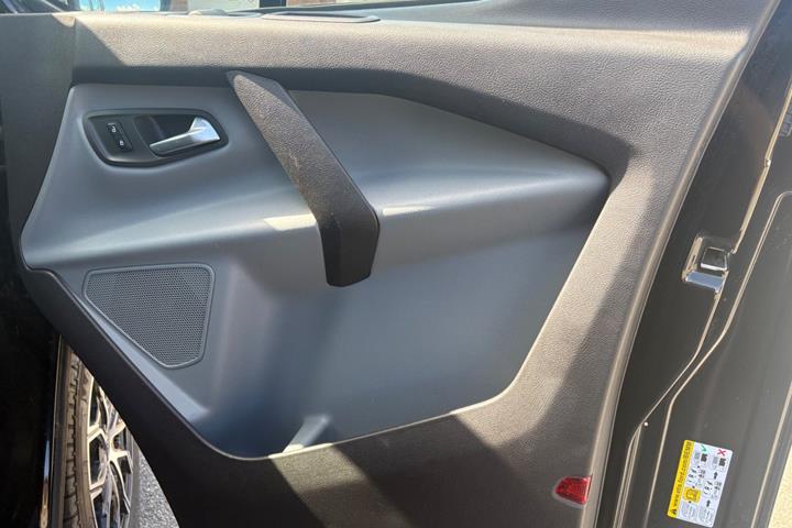 Sort Ford Transit Custom 310 L2 fra 2017
