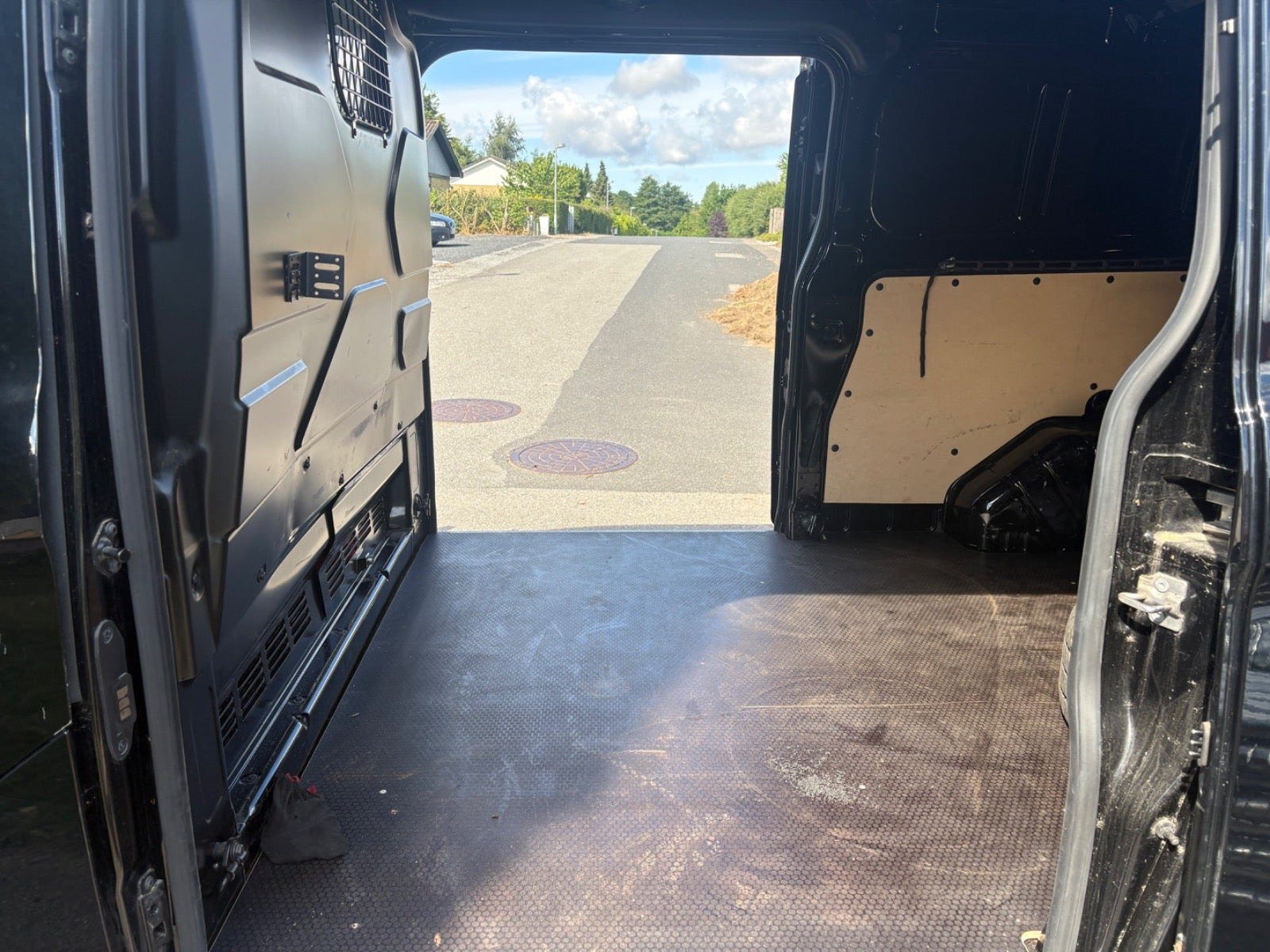 Sort Ford Transit Custom 310 L2 fra 2017