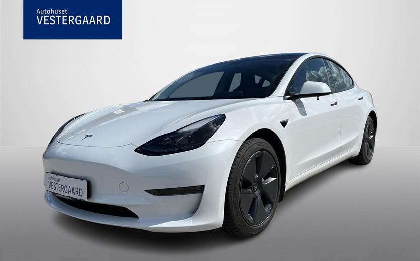 Tesla Model 3 Long Range AWD