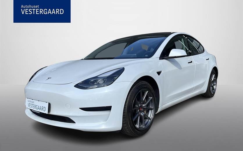 Tesla Model 3 Standard Range+ RWD