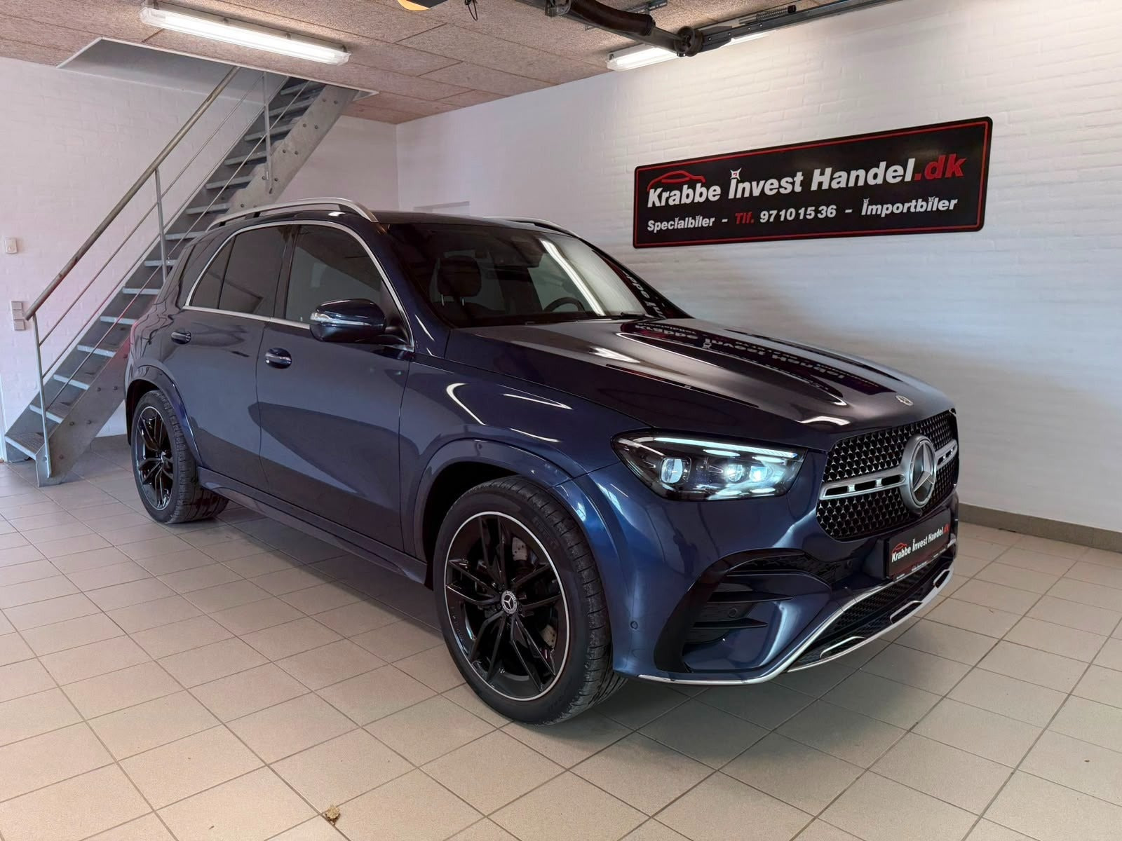 Blå Mercedes GLE350 de fra 2024