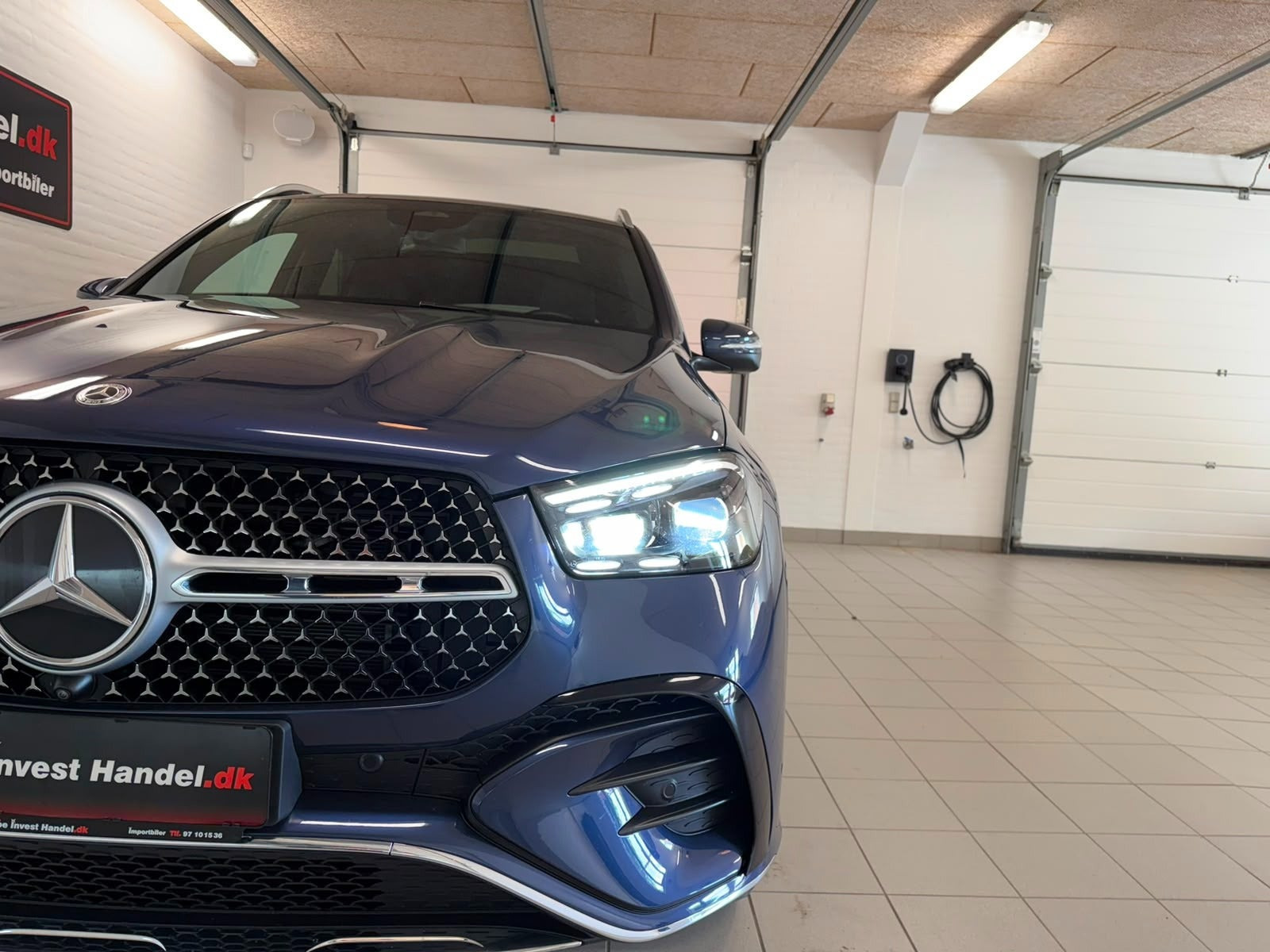Blå Mercedes GLE350 de fra 2024
