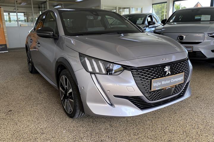 Sølv Peugeot e-208 fra 2022