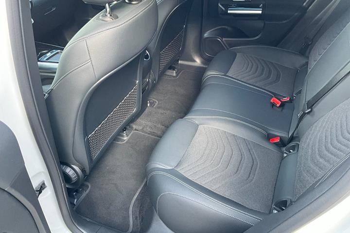 undefined Mercedes EQA250+ fra 2025