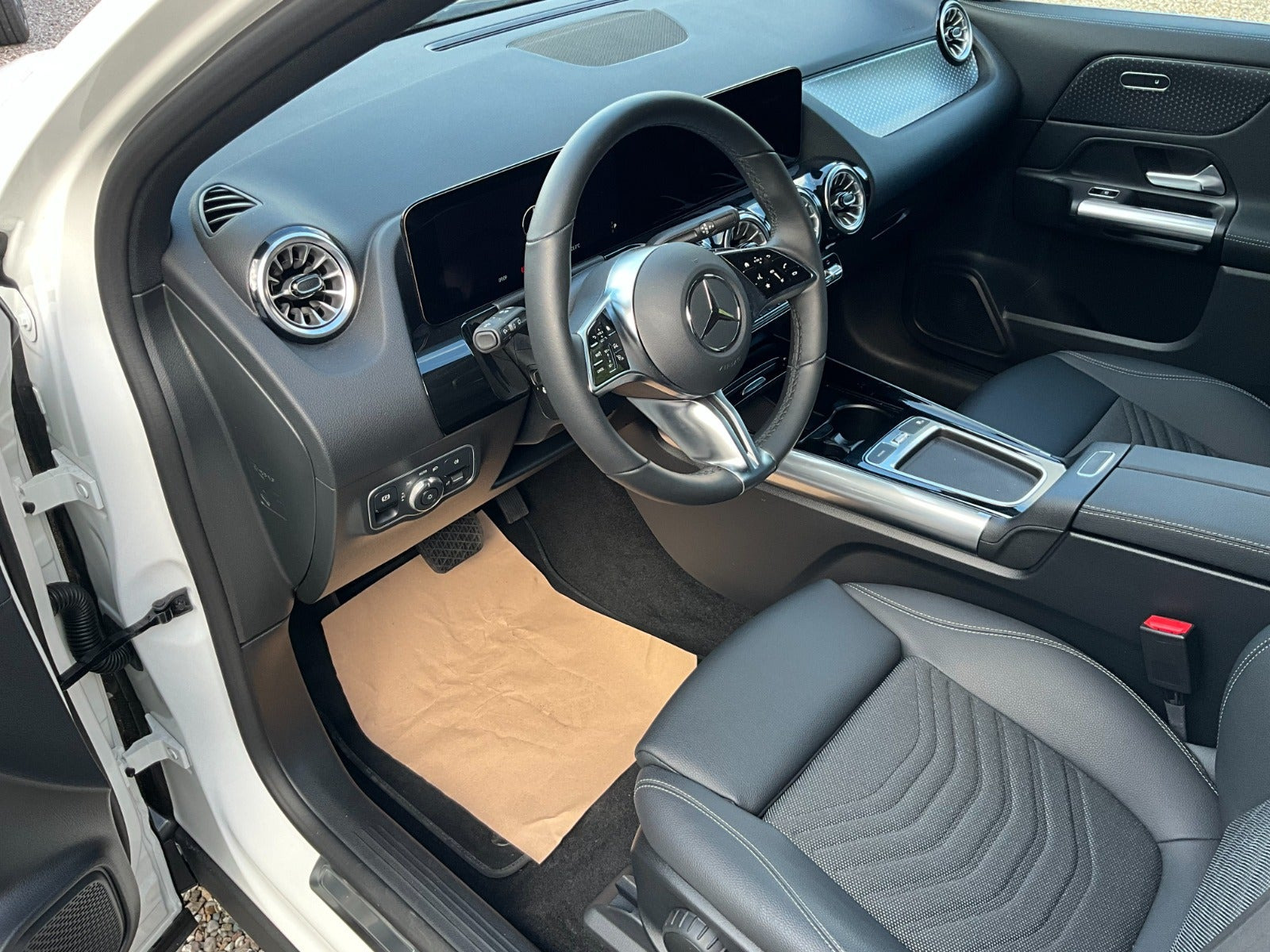 undefined Mercedes EQA250+ fra 2025