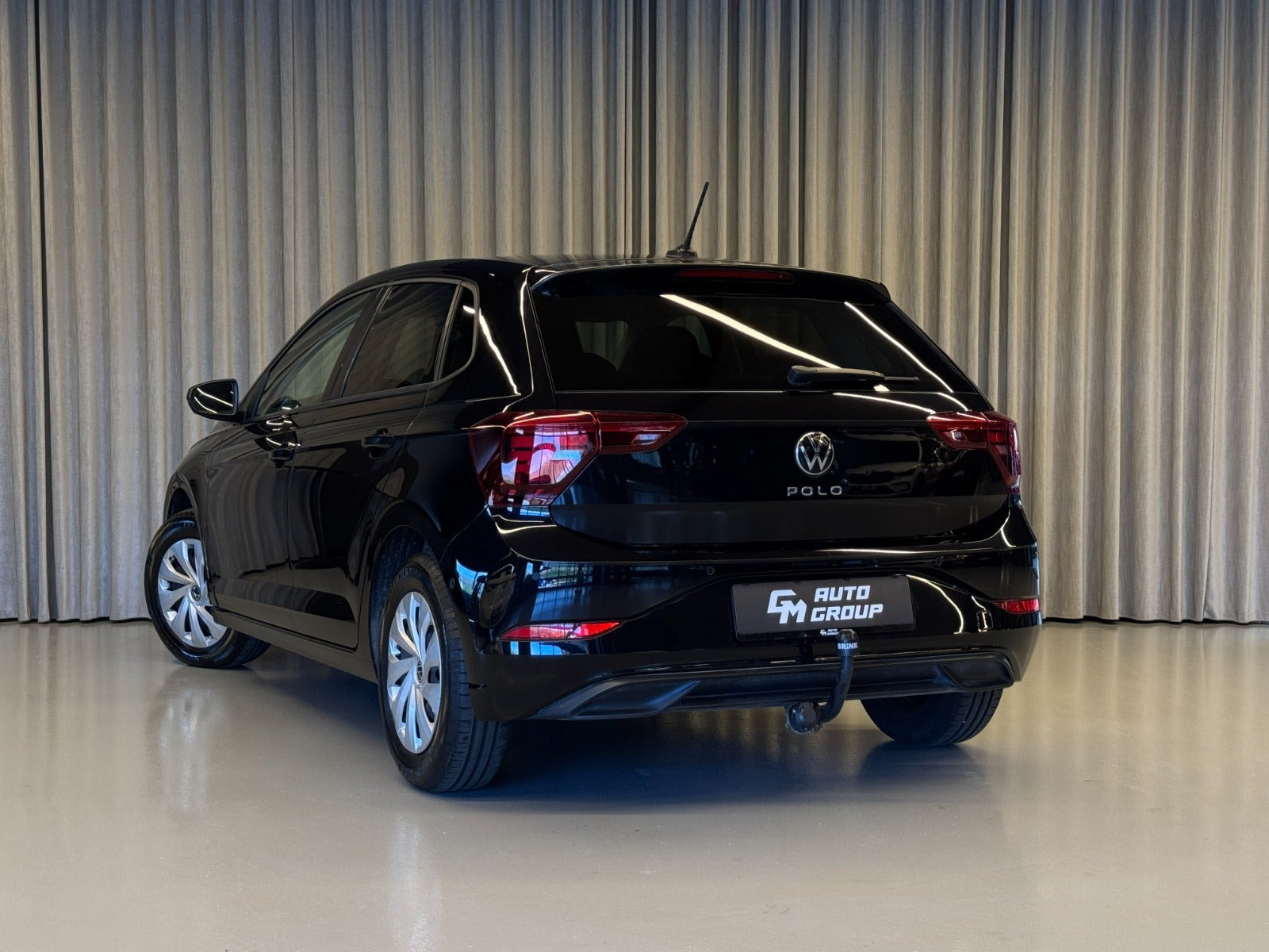 Sort VW Polo fra 2024