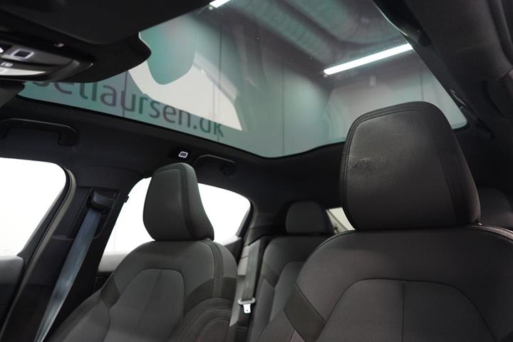 Blå Polestar 2 fra 2023
