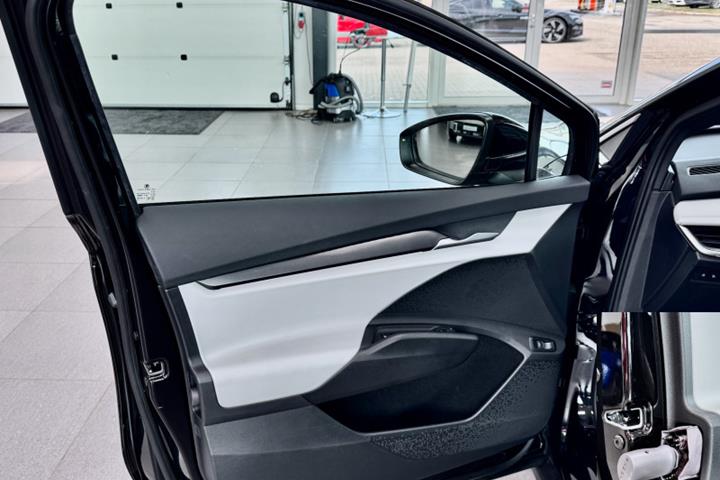 Sort Skoda Elroq fra 2025