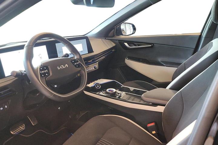 Sort Kia EV6 fra 2024