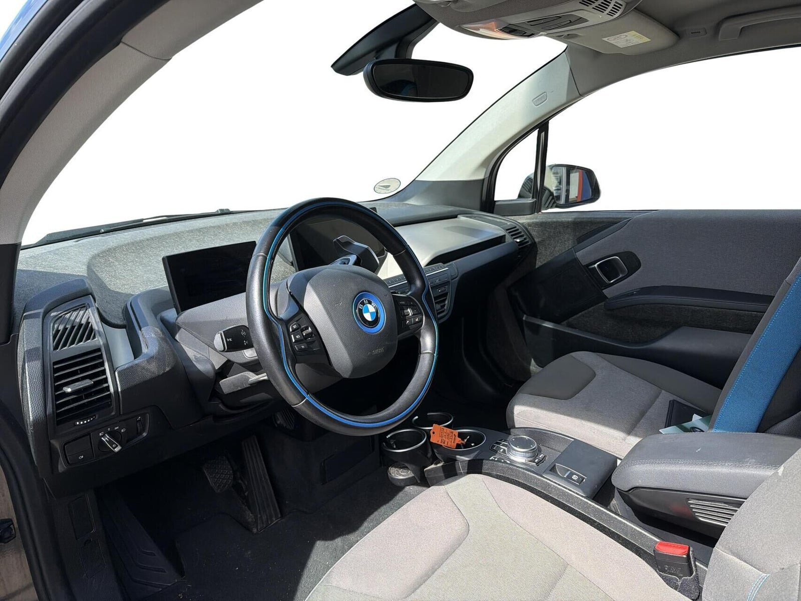 Sort BMW i3 fra 2021