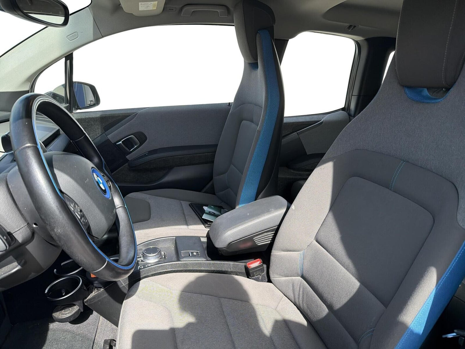 Sort BMW i3 fra 2021