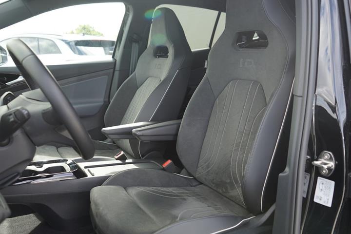Sort VW ID.5 fra 2026