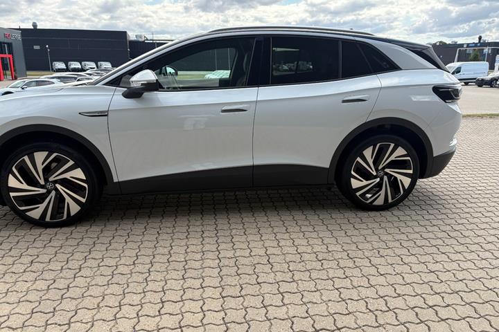 Hvid VW ID.4 fra 2023