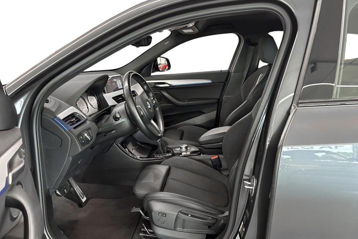 Grå BMW X2 fra 2021