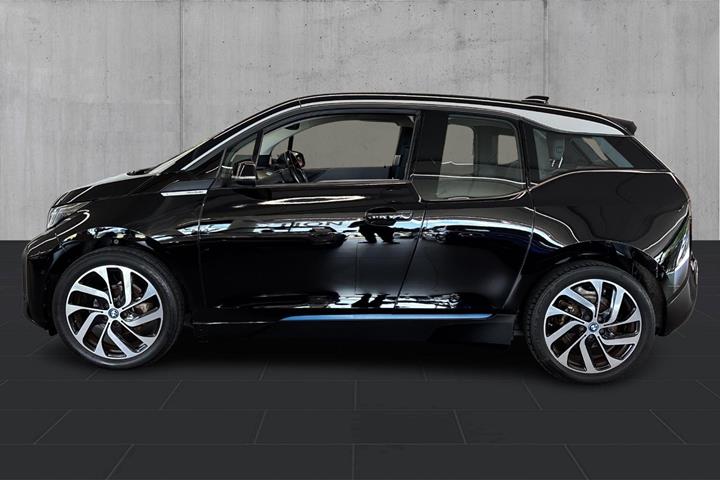 Sort BMW i3 fra 2021