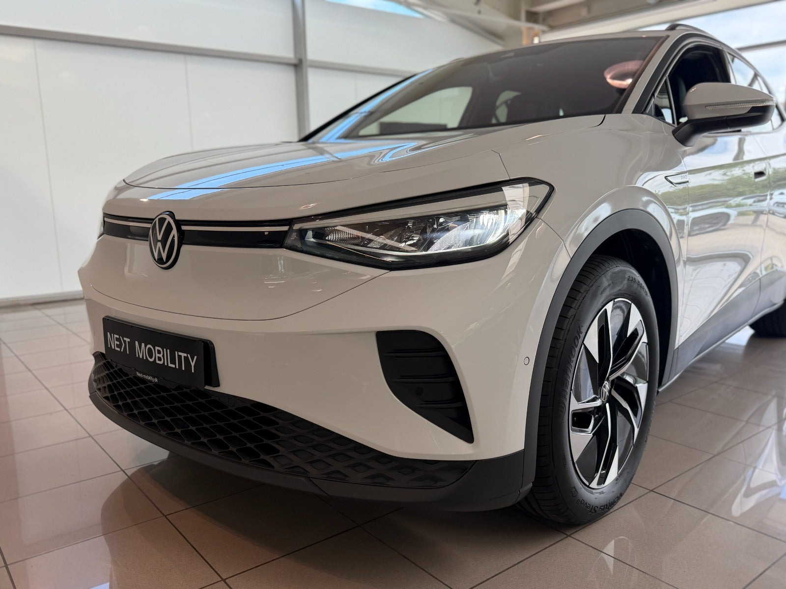 Hvid VW ID.4 fra 2023
