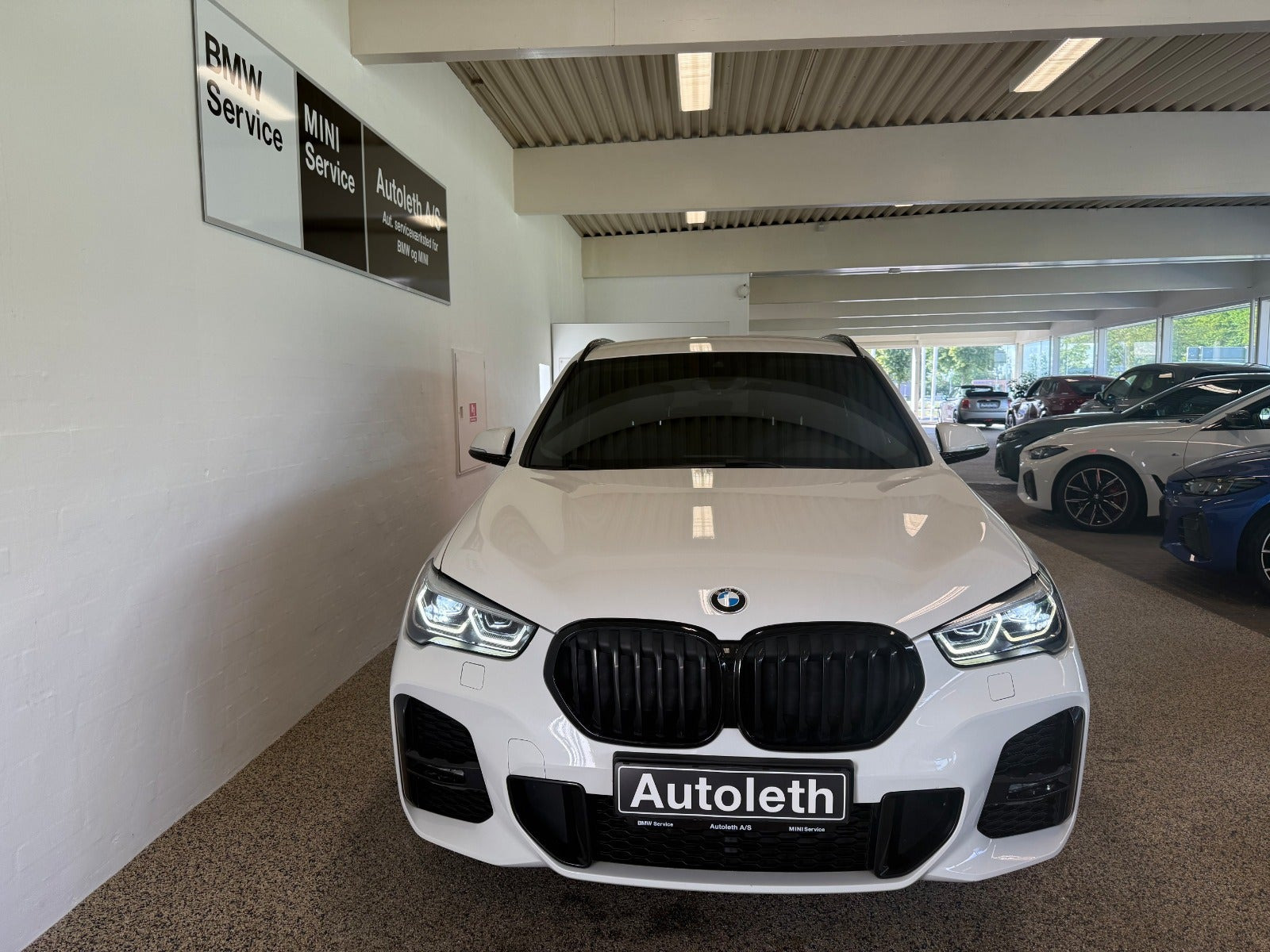 Hvid BMW X1 fra 2020