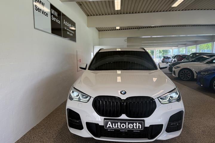 Hvid BMW X1 fra 2020