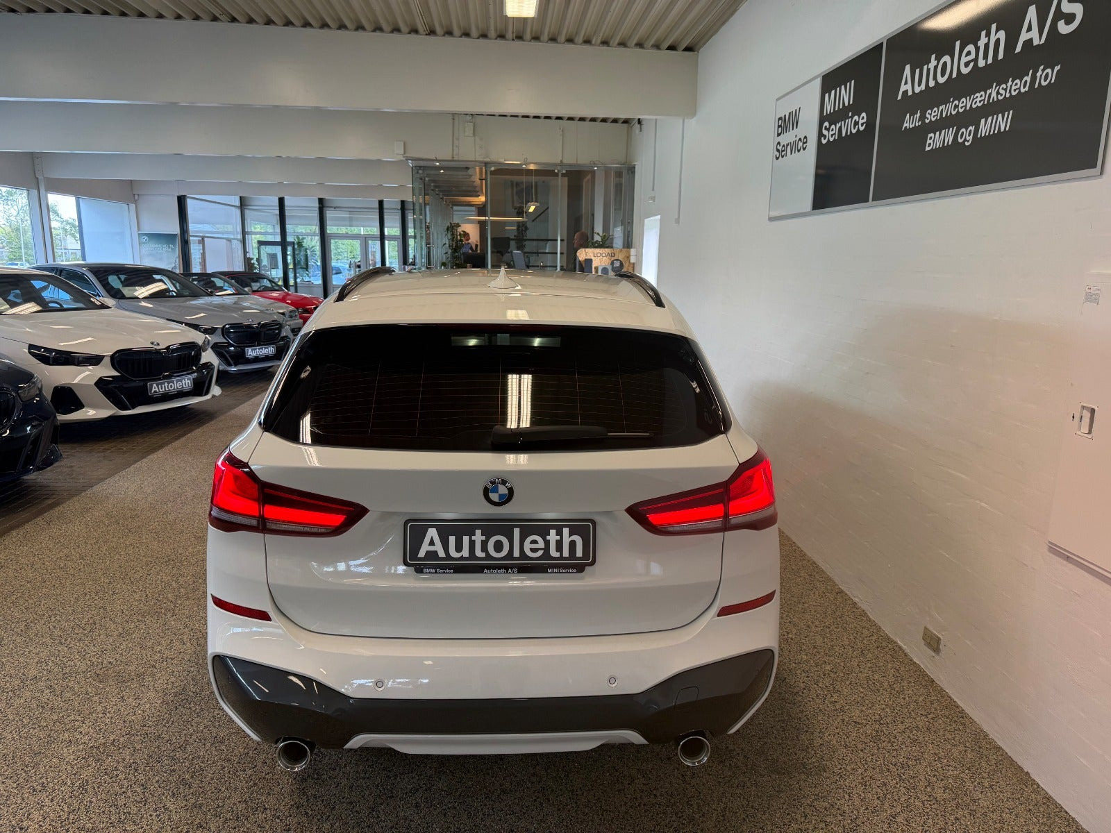 Hvid BMW X1 fra 2020