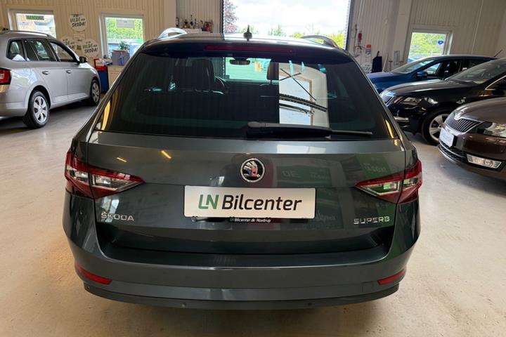 undefined Skoda Superb fra 2018