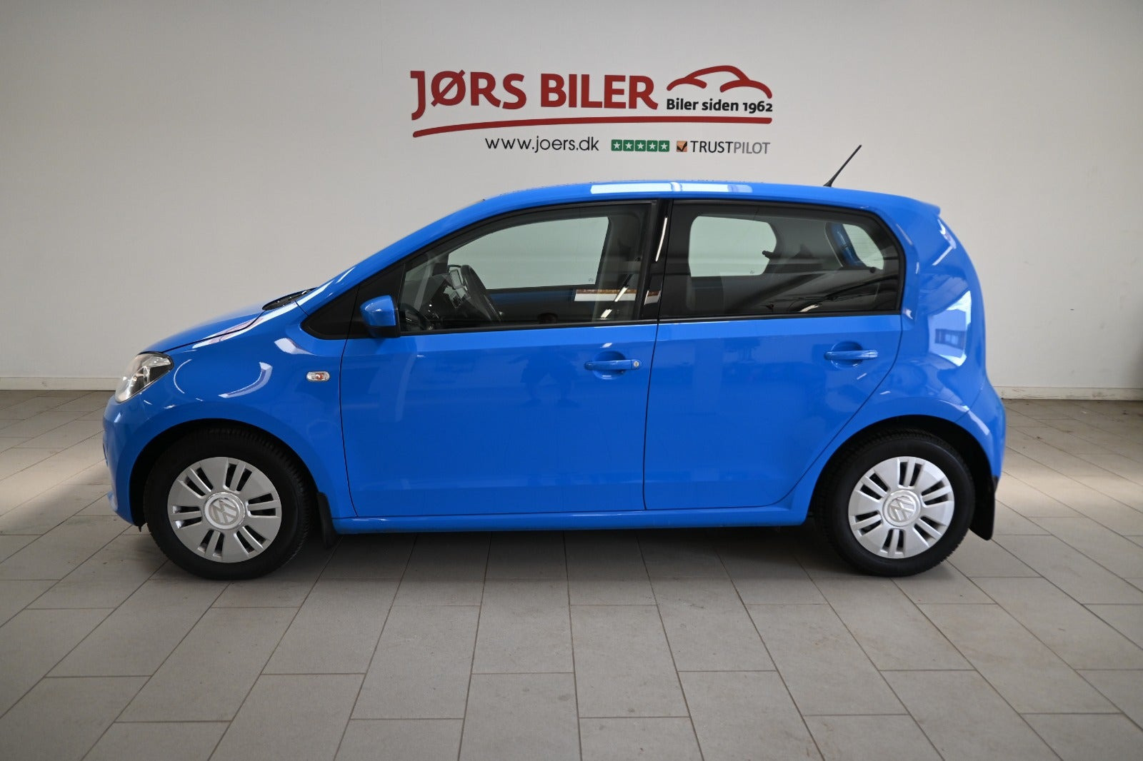Blå VW UP! fra 2015