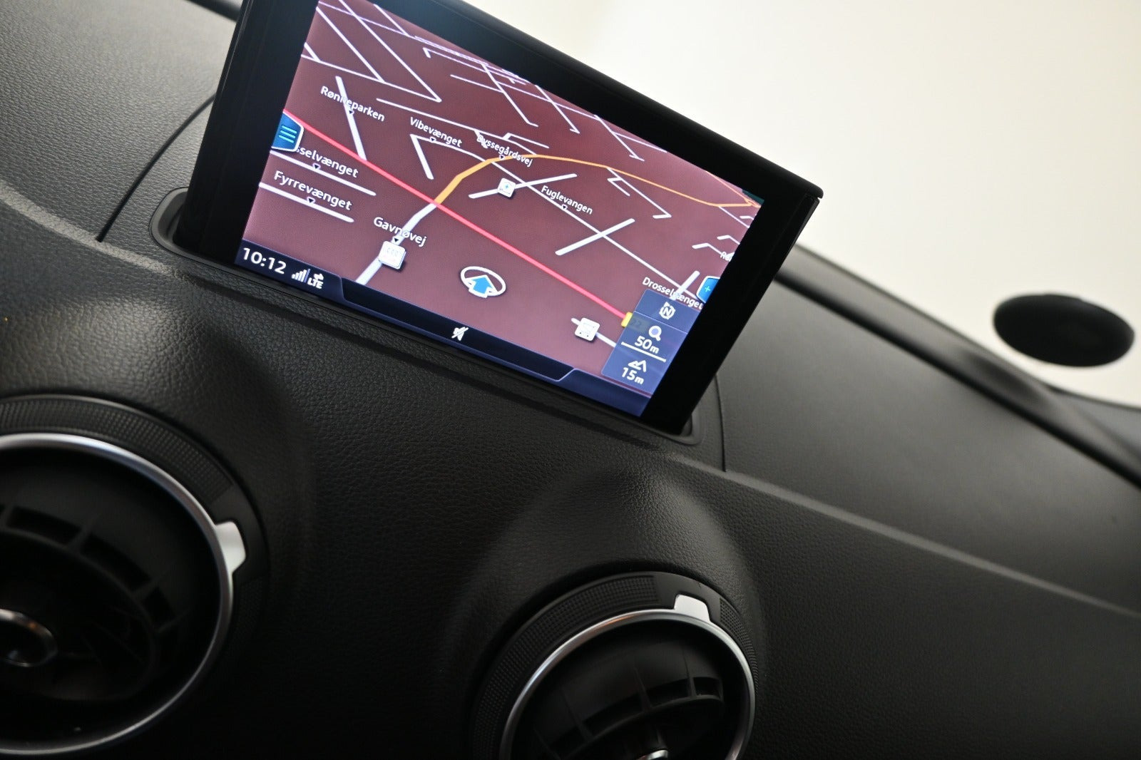 Hvid Audi A3 fra 2020