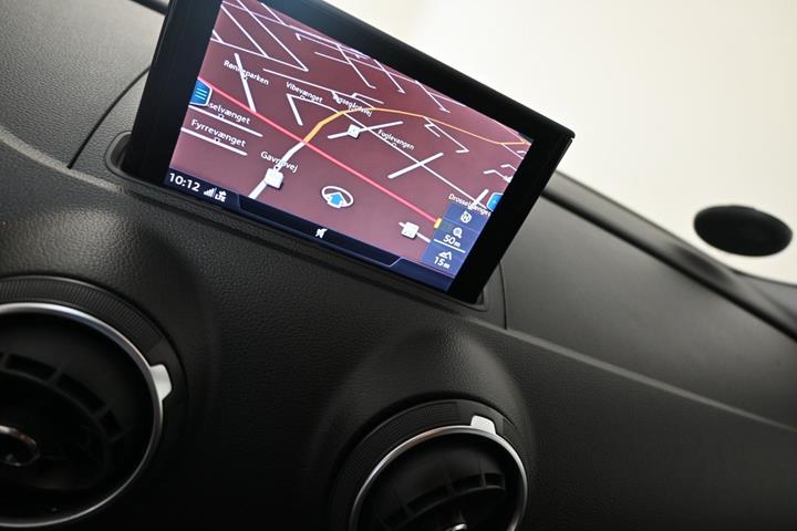 Hvid Audi A3 fra 2020