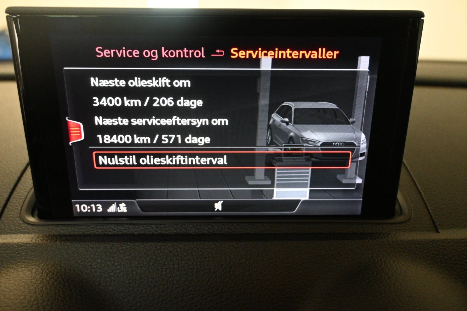 Hvid Audi A3 fra 2020