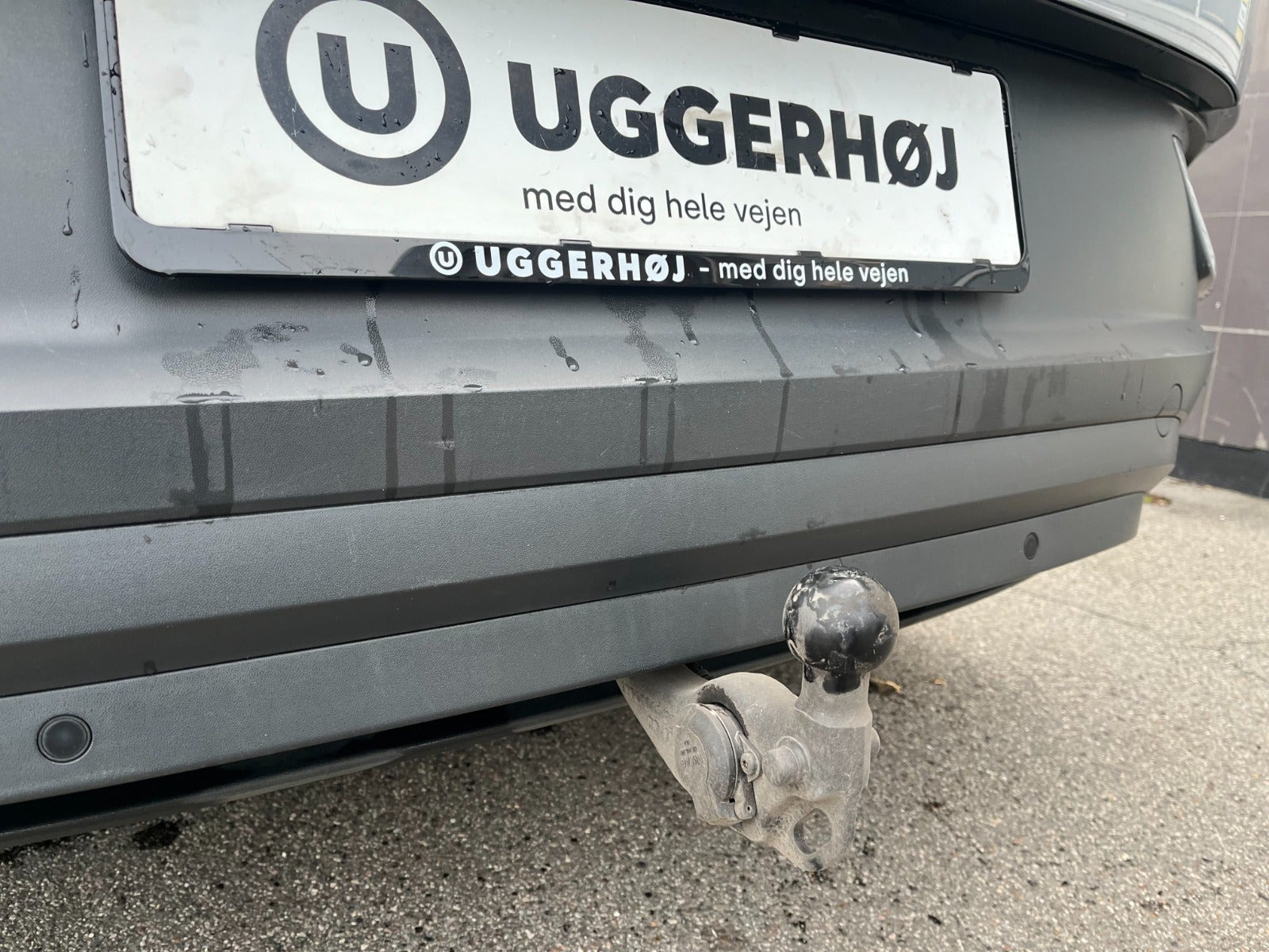 Grå VW ID.4 fra 2023