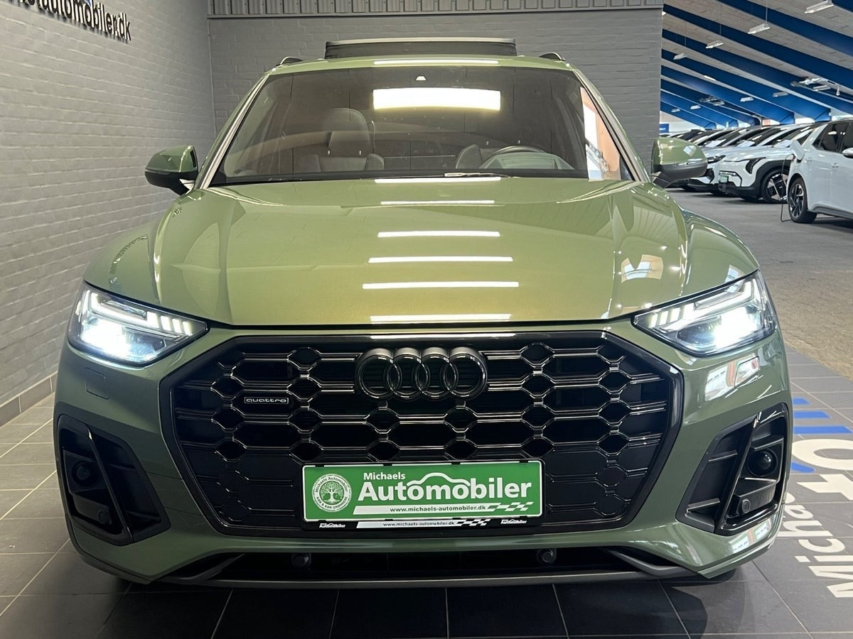 Grøn Audi Q5 fra 2024