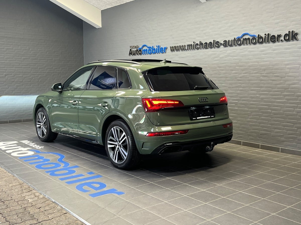 Grøn Audi Q5 fra 2024