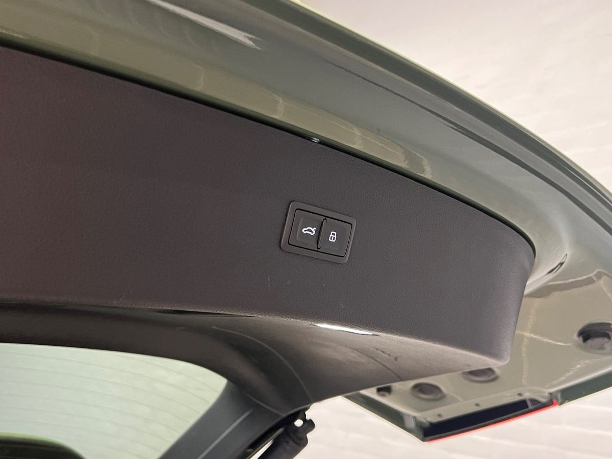 Grøn Audi Q5 fra 2024